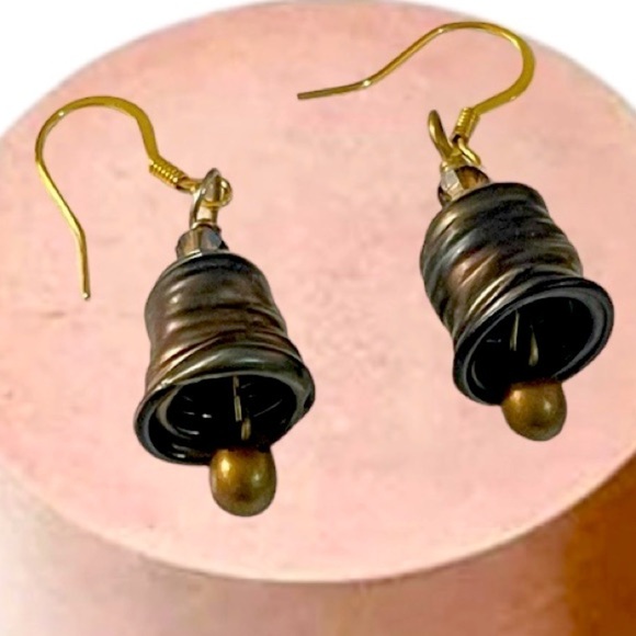 Bell Earring Bronze Victorian Style - Picture 2 of 4